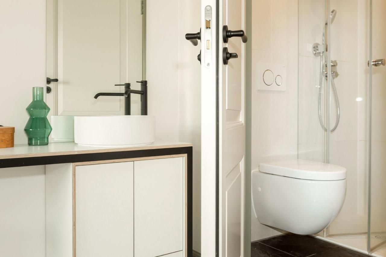 أمستردام The Red Ox - Super Central Canal View Rooms المظهر الخارجي الصورة
